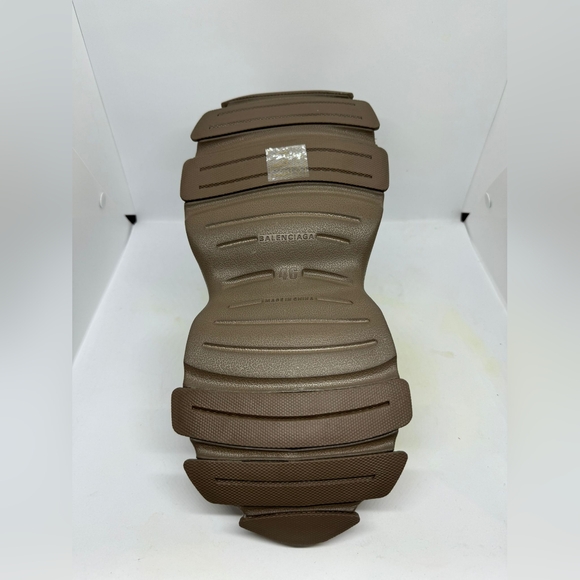 BALENCIAGA HD MULE MONOCOLOR/MEN'S/SIZE 46/NWB . - Picture 6 of 6